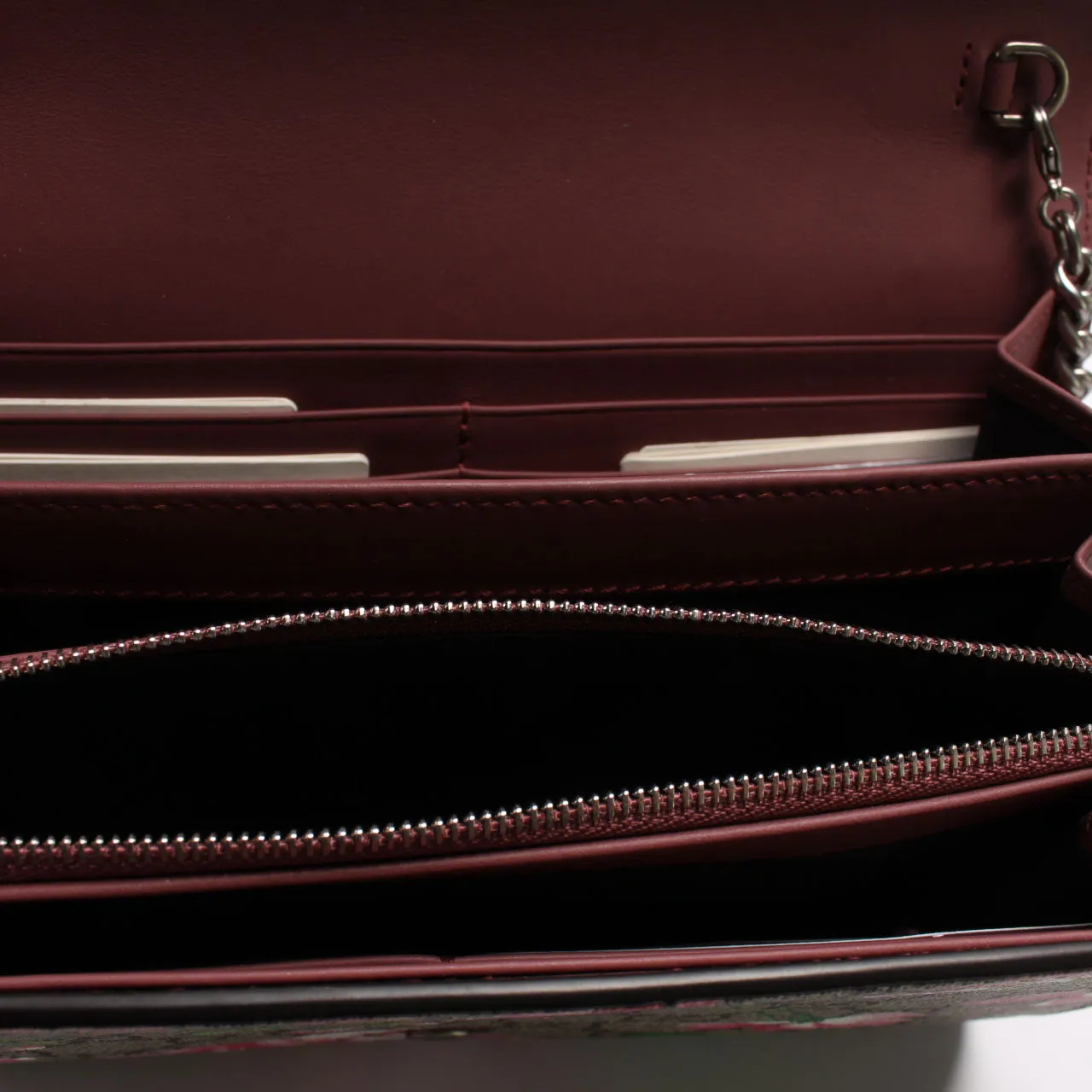 401231 Dionysus Blooms Mini Wallet