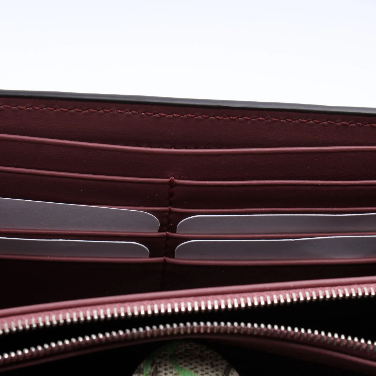 401231 Dionysus Blooms Mini Wallet