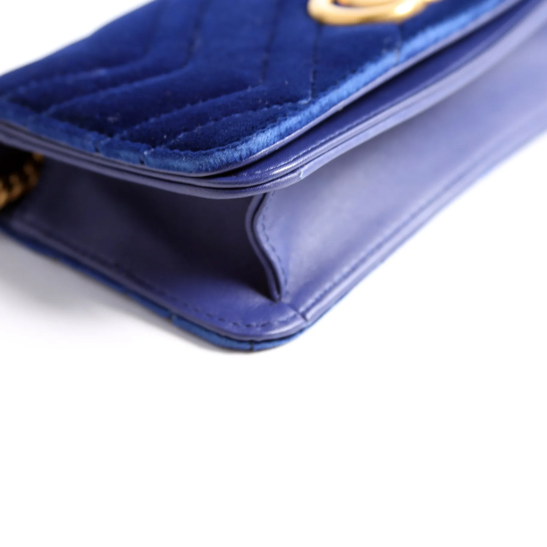 488426 GG Marmont Velvet Mini Bag Blue