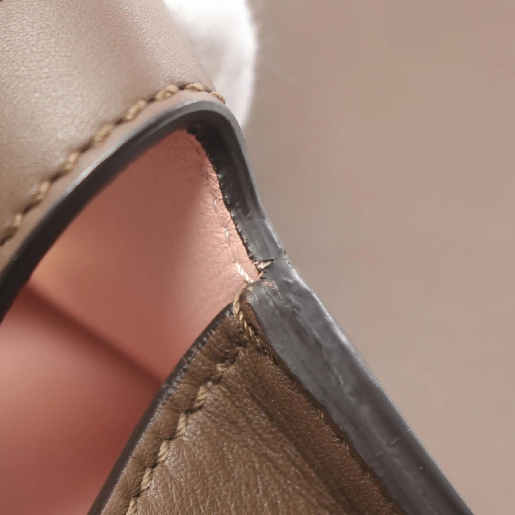 Fendi Peekaboo Essential Leather Handbag 8BN302