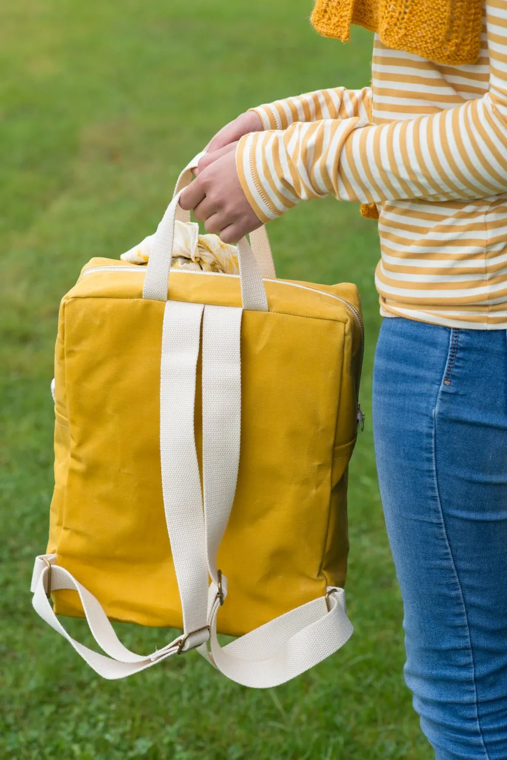 Noodlehead Making Backpack Pattern